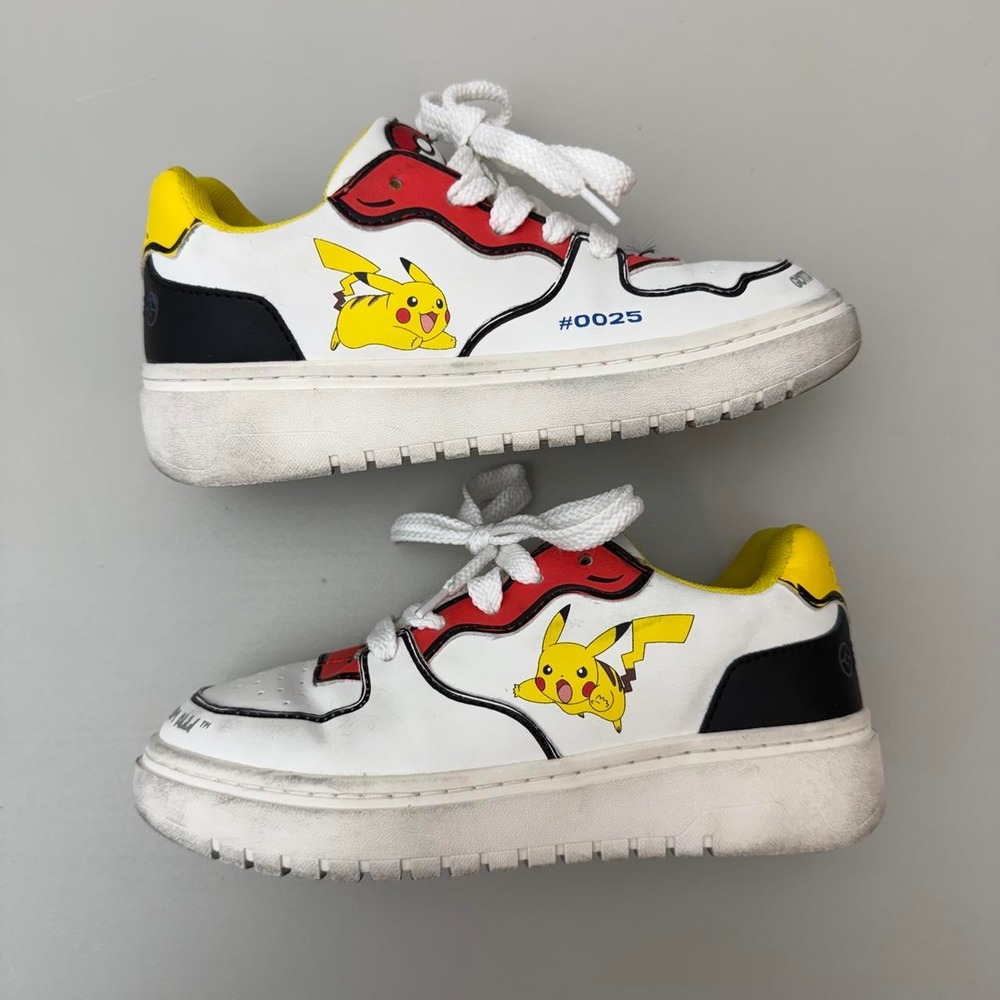 Zara Pokémon Pikachu sneakers Size EUR 34